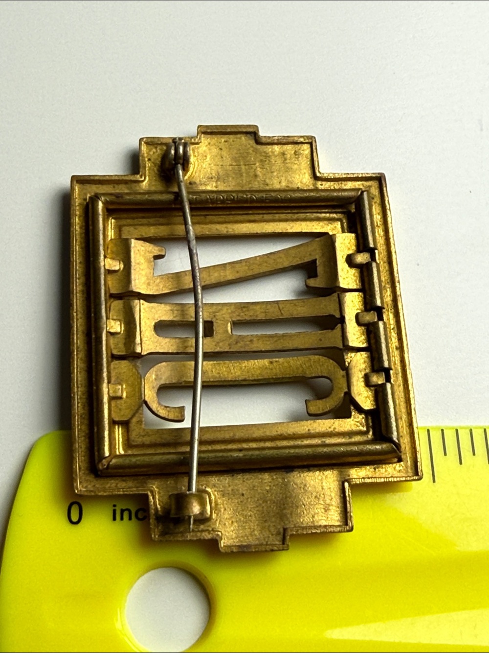 Antique ZAC Gold Tone Monogram Brooch art deco circa 1920’s brass distressed - Picture 7 of 10